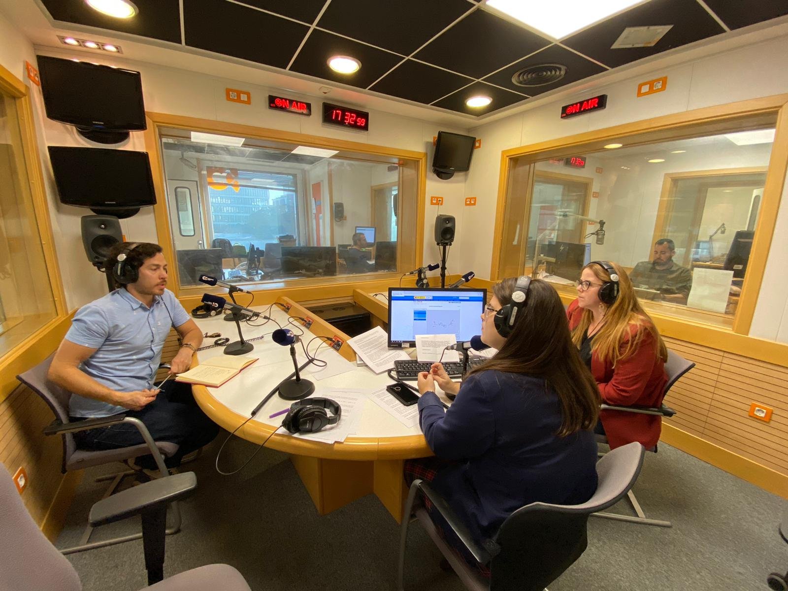La juventud investigadora: divulgar no es una opción